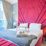 Stella Maris, Dubai Marina- Luxurious 1-Br